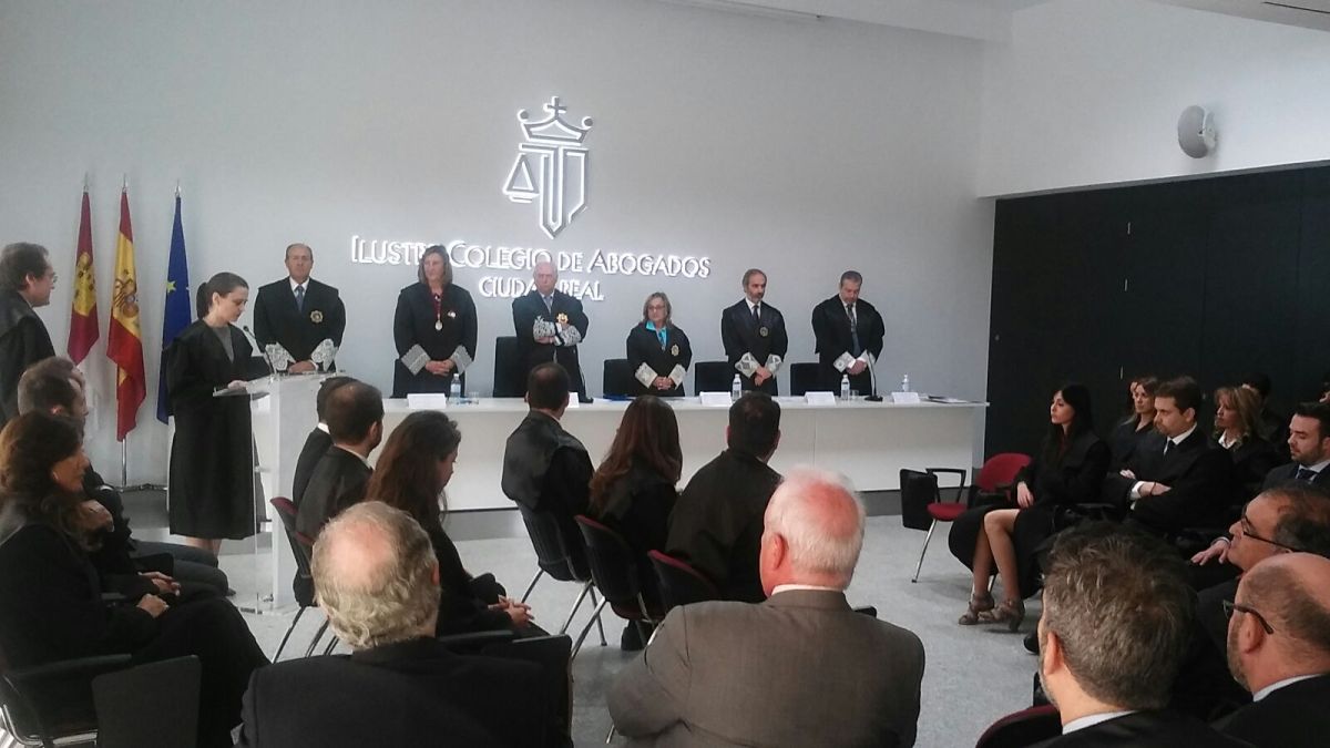 Jura de Asun Almarza Garcia apadrinada por su hermano Antonio Jesus Almarza Garcia