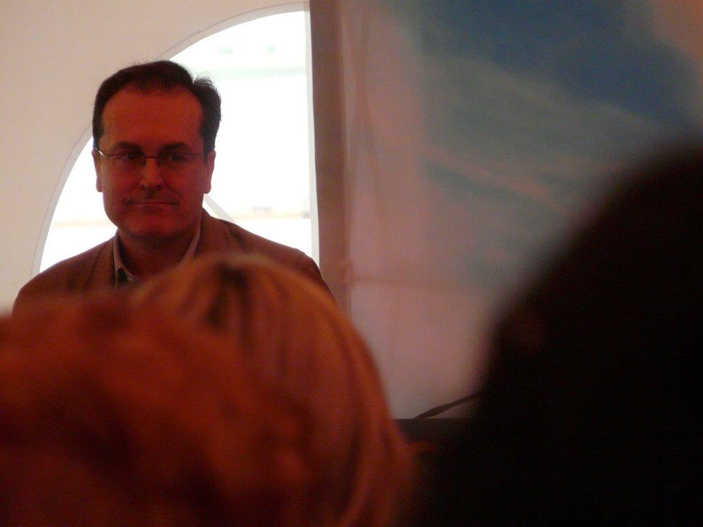 foto de antonio jesus almarza en la presentacion de la candiadtura del PP a las elecciones municipales 2019